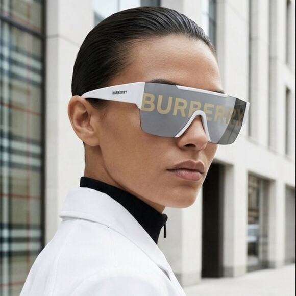 New, BURBERRY Sunglasses BE4291 3007/H Authentic main image 6